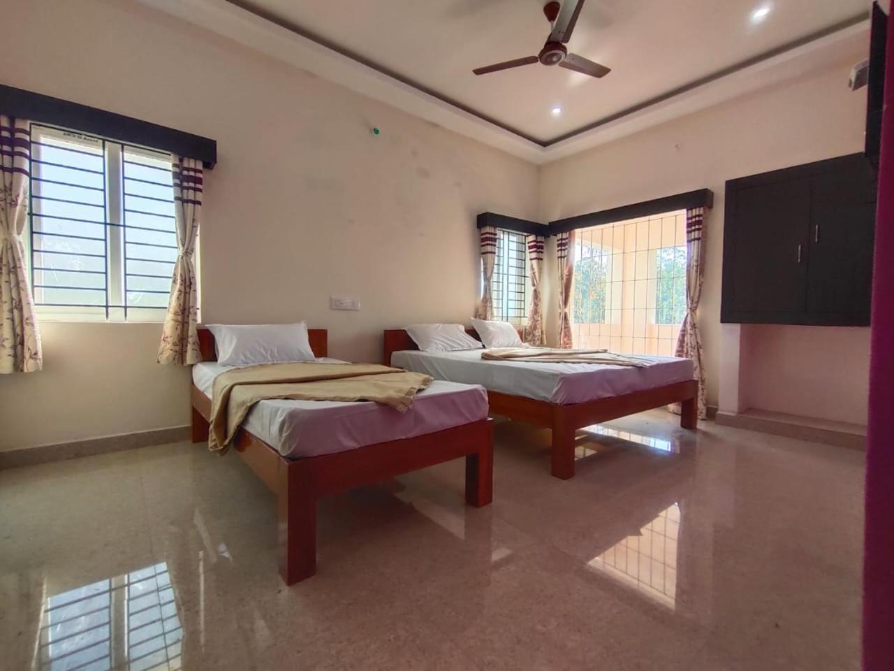 Bh Sunrise Villa Єркауд Екстер'єр фото